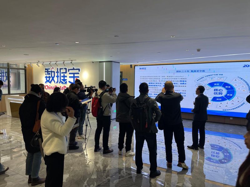 如何轻松搞定域名注册?一份新手指南